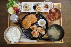 あかしや食堂
