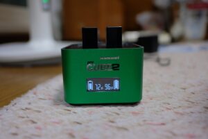 ツインチャージャー・ヘーネルProcube2はとっても便利で使える充電器